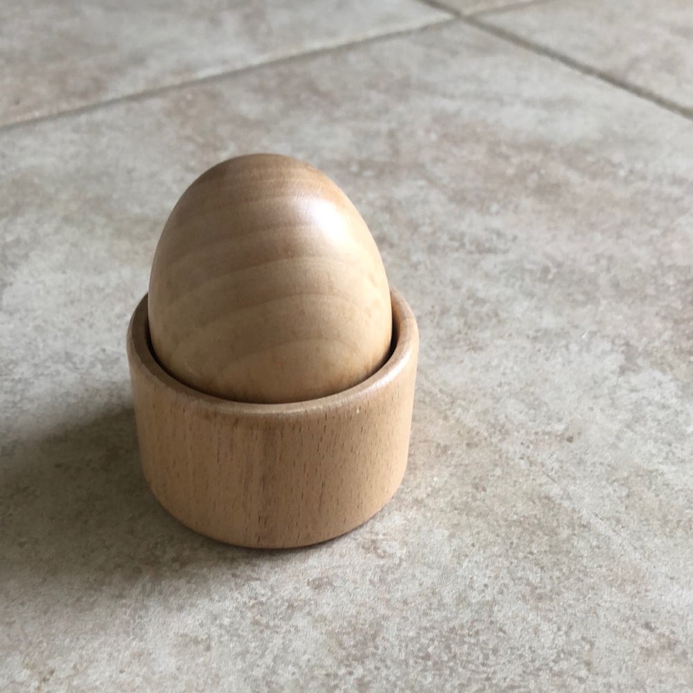 Lovevery Montessori Egg Cup